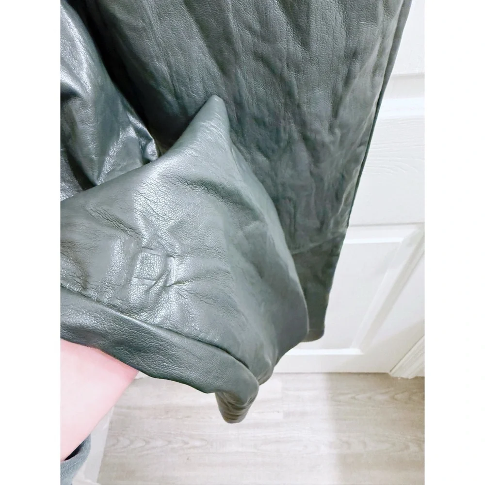 Wilfred Aritzia High Waisted Faux Leather Pants in Black